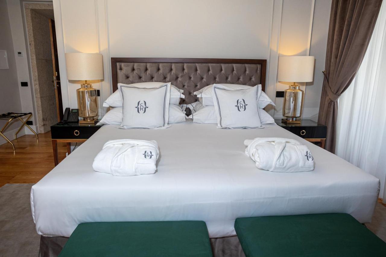 Solar Do Requeijo By Luna Hotels & Resorts Arcos de Valdevez Bagian luar foto A bedroom at the hotel