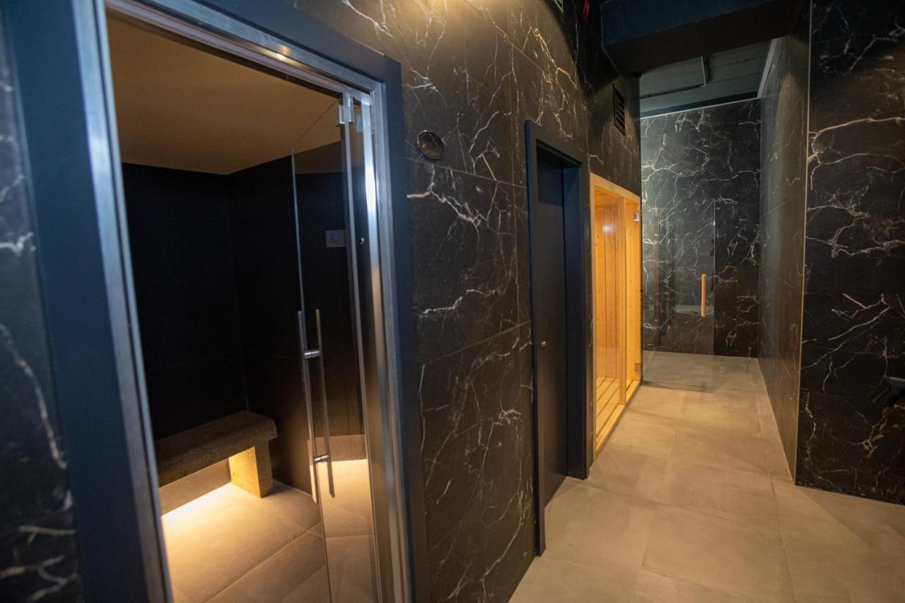 Solar Do Requeijo By Luna Hotels & Resorts Arcos de Valdevez Bagian luar foto The interior of the station