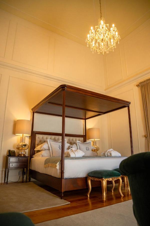 Solar Do Requeijo By Luna Hotels & Resorts Arcos de Valdevez Bagian luar foto A bedroom at the hotel